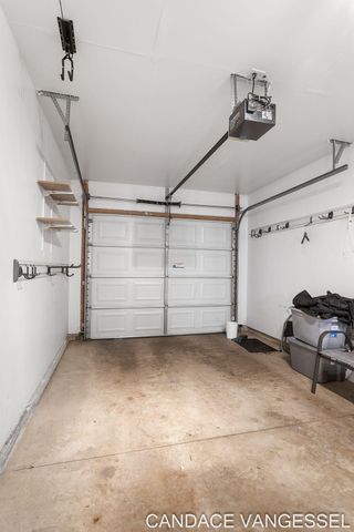 699 Sun Chase Drive, Park Twp, MI 49424