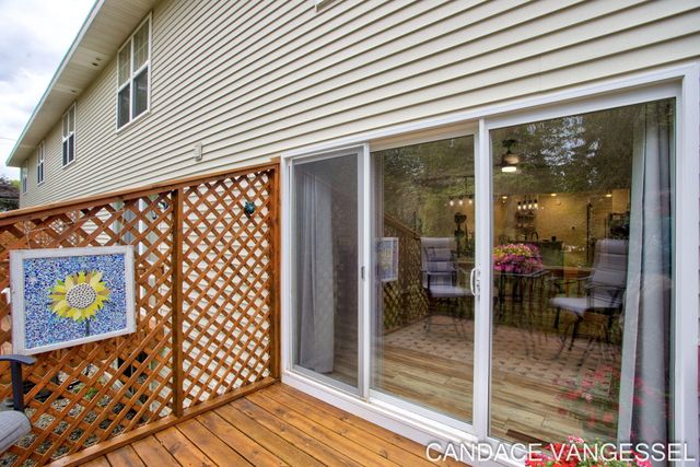 699 Sun Chase Drive, Park Twp, MI 49424