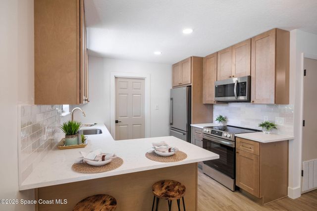 124 Tucson Road SW, Palm Bay, FL 32908