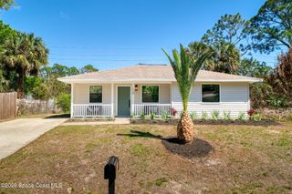 124 Tucson Road SW, Palm Bay, FL 32908