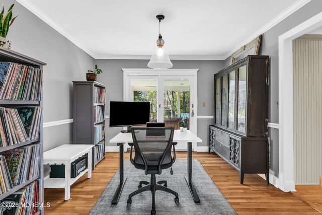 110 Augusta Drive, Lincroft, NJ 07738