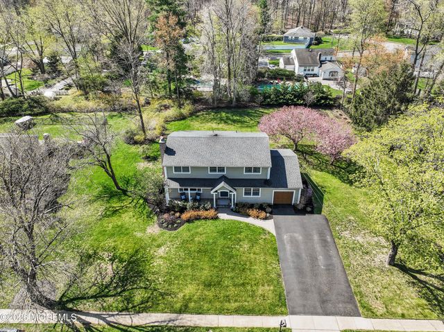 110 Augusta Drive, Lincroft, NJ 07738