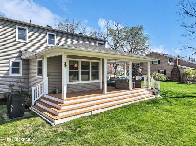 110 Augusta Drive, Lincroft, NJ 07738