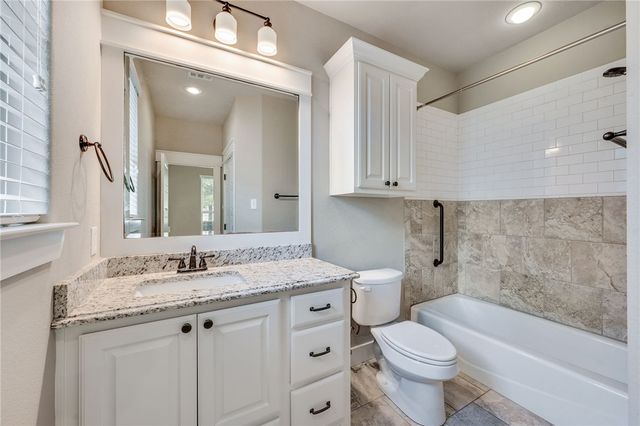 4400 Toddington Lane, College Station, TX 77845