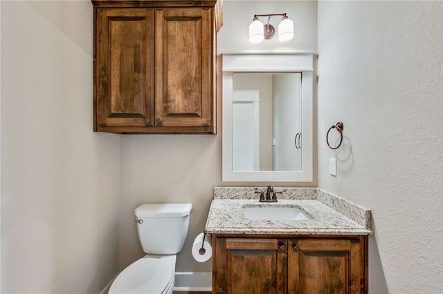 4400 Toddington Lane, College Station, TX 77845