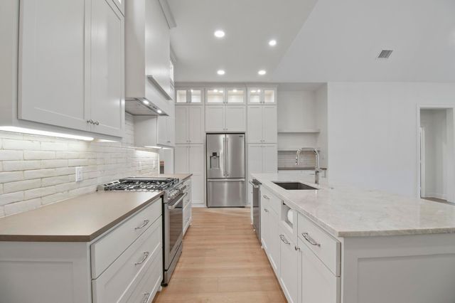 9244 Villas Court, Tyler, TX 75703