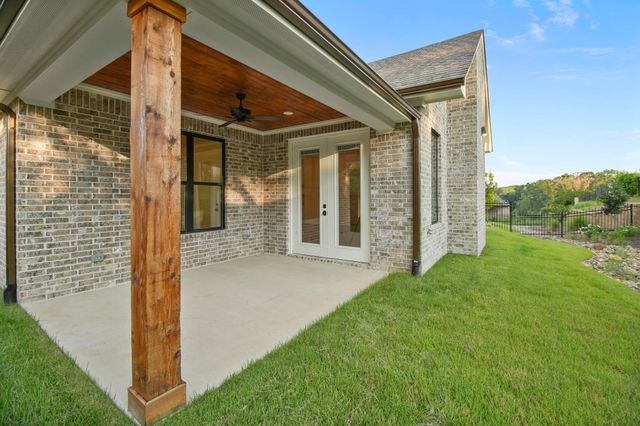 9244 Villas Court, Tyler, TX 75703