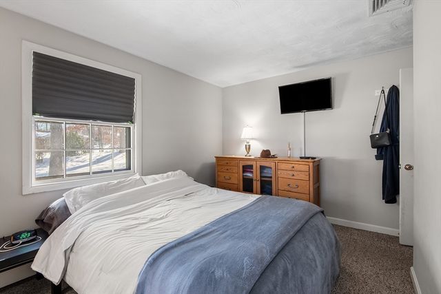 101 Regent Rd, Brockton, MA 02302