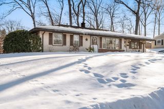 101 Regent Rd, Brockton, MA 02302