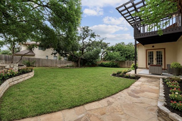 10511 Tweedsmuir DR, Austin, TX 78750