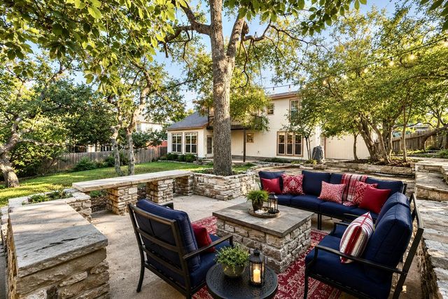 10511 Tweedsmuir DR, Austin, TX 78750