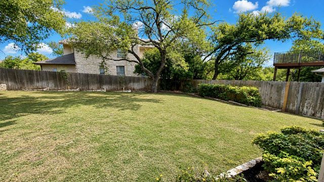 10511 Tweedsmuir DR, Austin, TX 78750