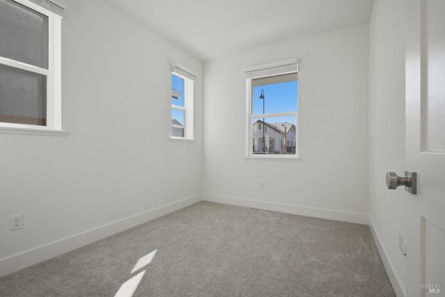 1588 Nightfall Ln, Fairfield, CA 94533