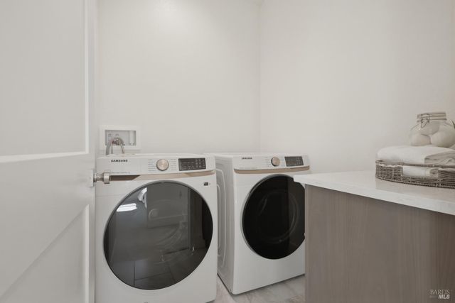 1588 Nightfall Ln, Fairfield, CA 94533