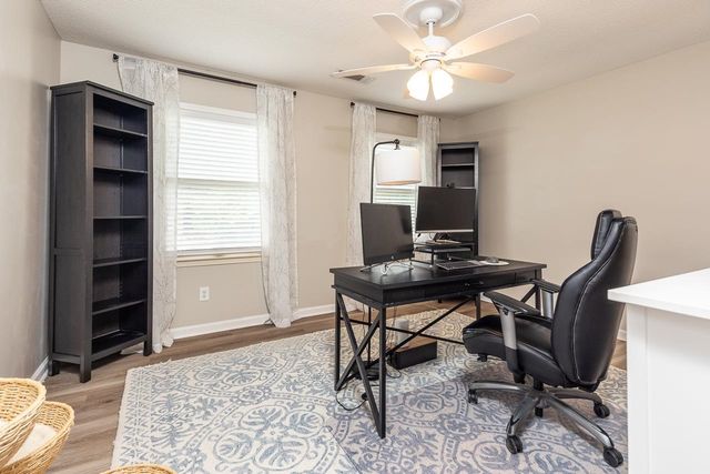 8672 CEDAR FARMS DR, Memphis, TN 38016