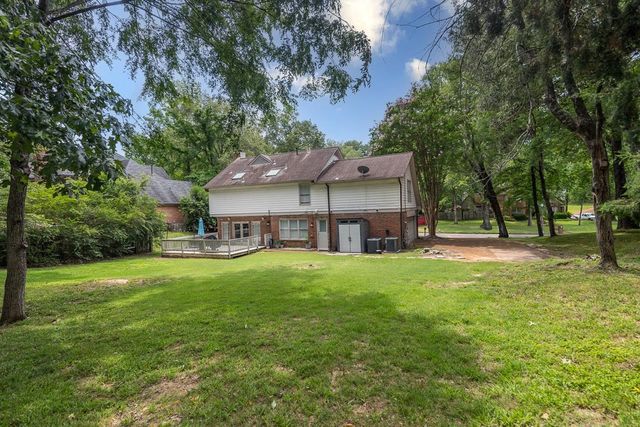 8672 CEDAR FARMS DR, Memphis, TN 38016