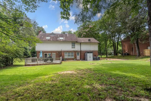 8672 CEDAR FARMS DR, Memphis, TN 38016