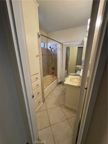 569 Blumont, Laguna Beach, CA 92651