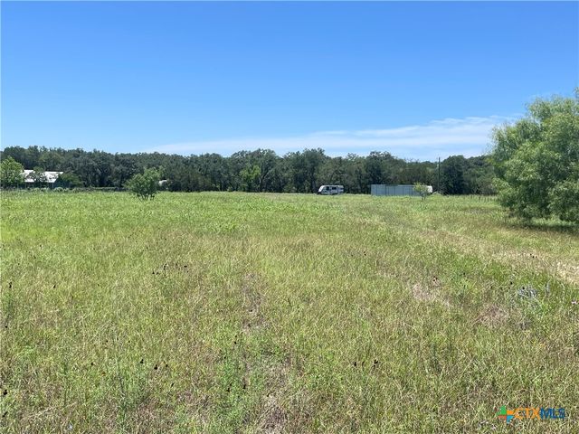 3411 Mail Route Road, Fischer, TX 78623