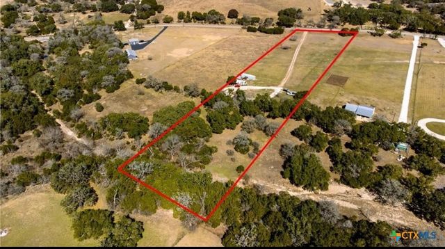 3411 Mail Route Road, Fischer, TX 78623