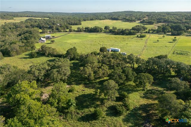 3411 Mail Route Road, Fischer, TX 78623