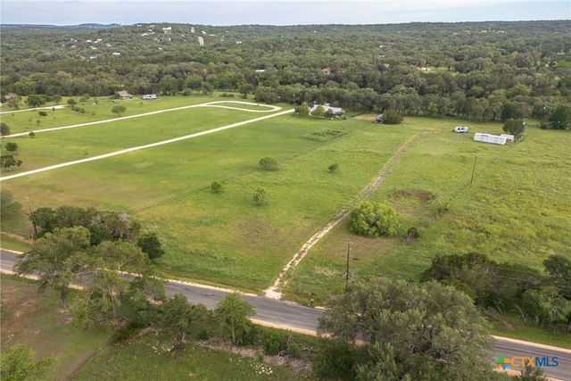 3411 Mail Route Road, Fischer, TX 78623