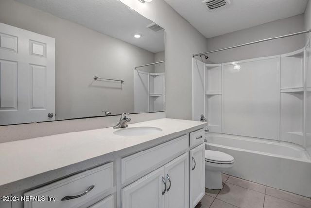 189 VISTA LAKE Circle, Ponte Vedra, FL 32081