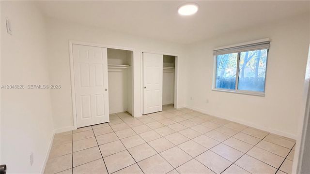 2540 NE 181st Street 2542, North Miami Beach, FL 33160