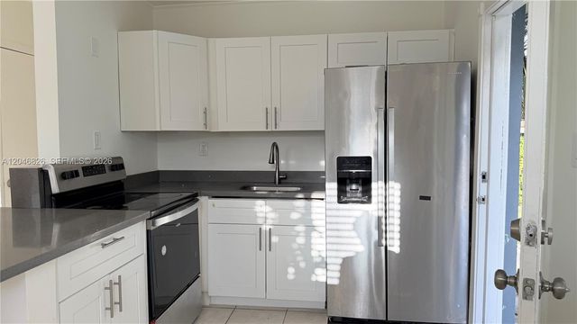 2540 NE 181st Street 2542, North Miami Beach, FL 33160