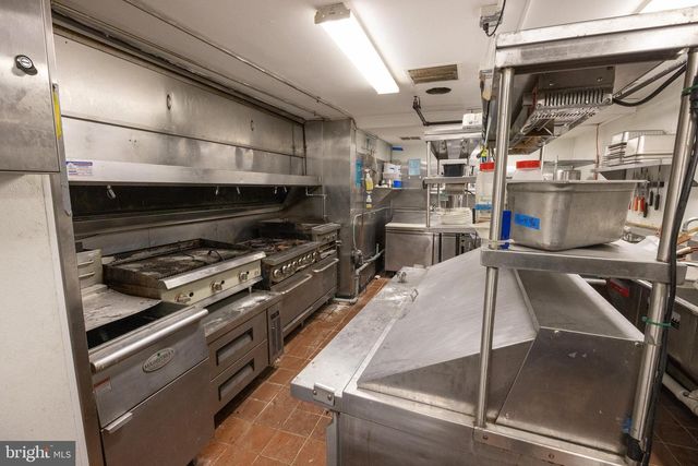 101 S STATE ST, Newtown, PA 18940