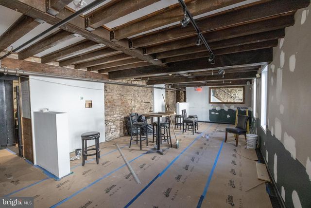 101 S STATE ST, Newtown, PA 18940