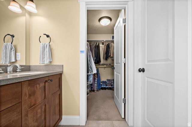 2439 E WOODWILLOW CIR, Salt Lake City, UT 84109