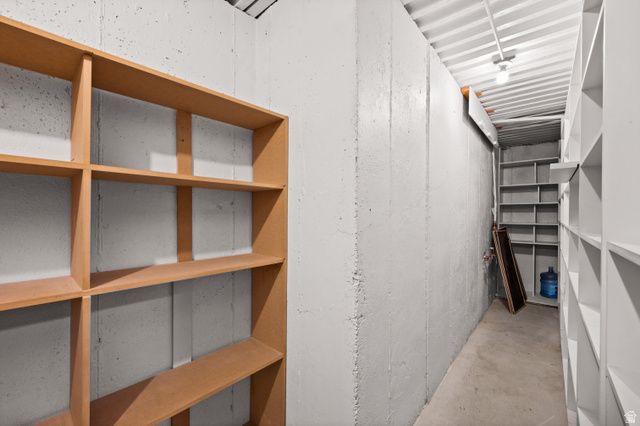 2439 E WOODWILLOW CIR, Salt Lake City, UT 84109