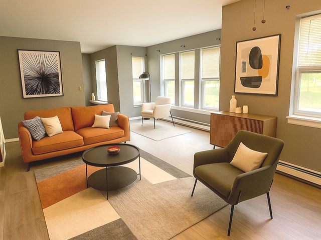 541 E 60th Street 1A, Chicago, IL 60637