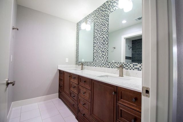 12 Estates Road, Lucas, TX 75002