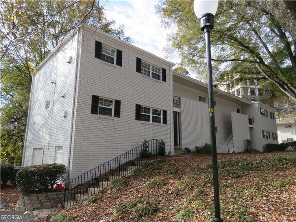311 Peachtree Hills Avenue NE 6A, Atlanta, GA 30305