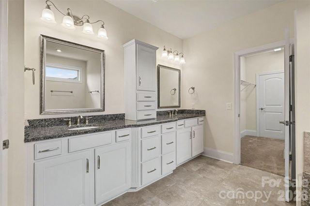 12722 Rusty Blackbird Way, Charlotte, NC 28278