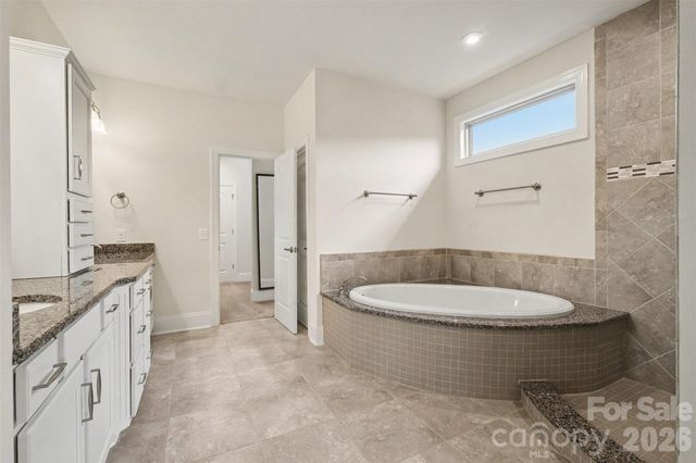 12722 Rusty Blackbird Way, Charlotte, NC 28278
