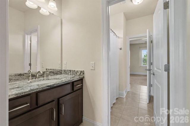 12722 Rusty Blackbird Way, Charlotte, NC 28278