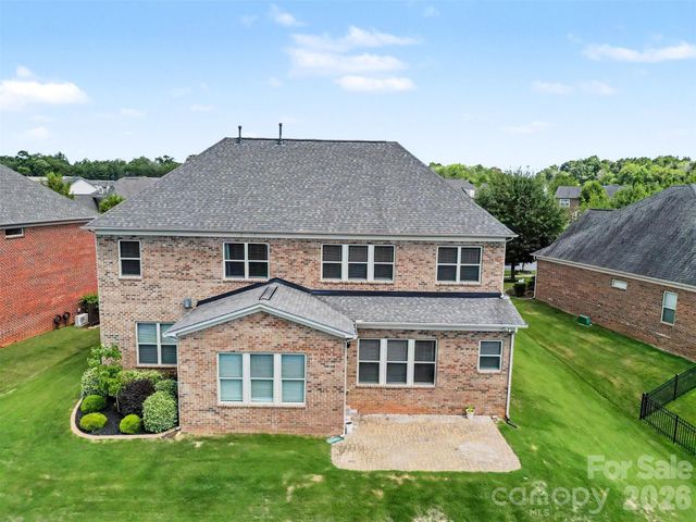12722 Rusty Blackbird Way, Charlotte, NC 28278