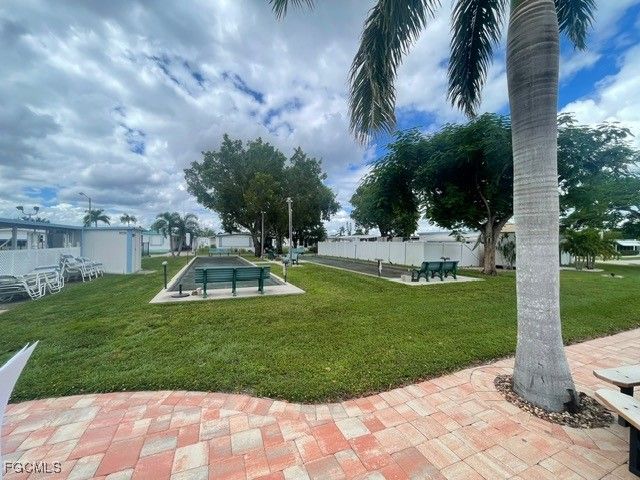 75 Hacienda BLVD, Fort Myers, FL 33905