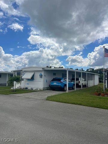 75 Hacienda BLVD, Fort Myers, FL 33905