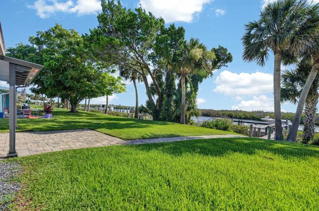 1136 HARBOUR POINT DRIVE, Port Orange, FL 32127