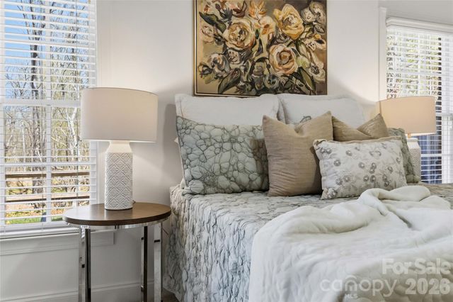 9155 Providence Colony Drive, Charlotte, NC 28277