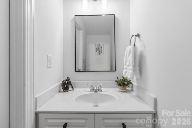 9155 Providence Colony Drive, Charlotte, NC 28277