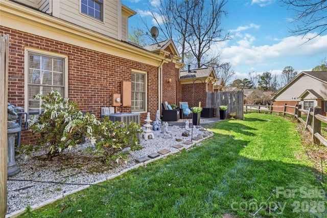 9155 Providence Colony Drive, Charlotte, NC 28277