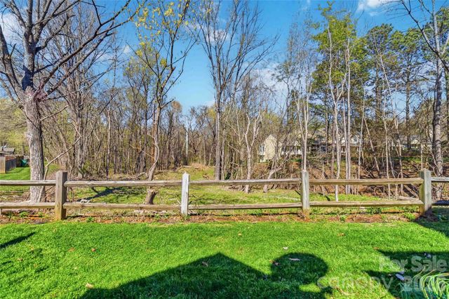 9155 Providence Colony Drive, Charlotte, NC 28277