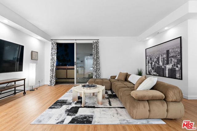 321 S San Vicente Boulevard 507, Los Angeles, CA 90048