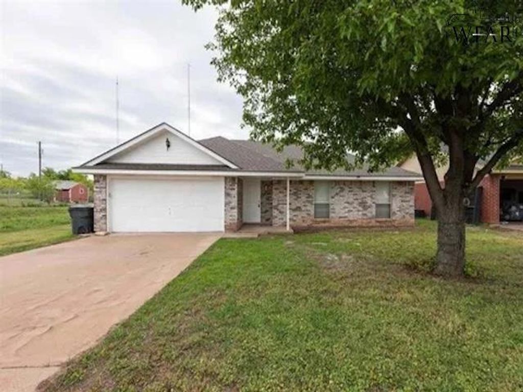 2107 RICHMOND DRIVE, Wichita Falls, TX 76309