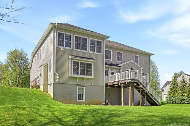 13 Chestnut Street, Hopewell Junction, NY 12533